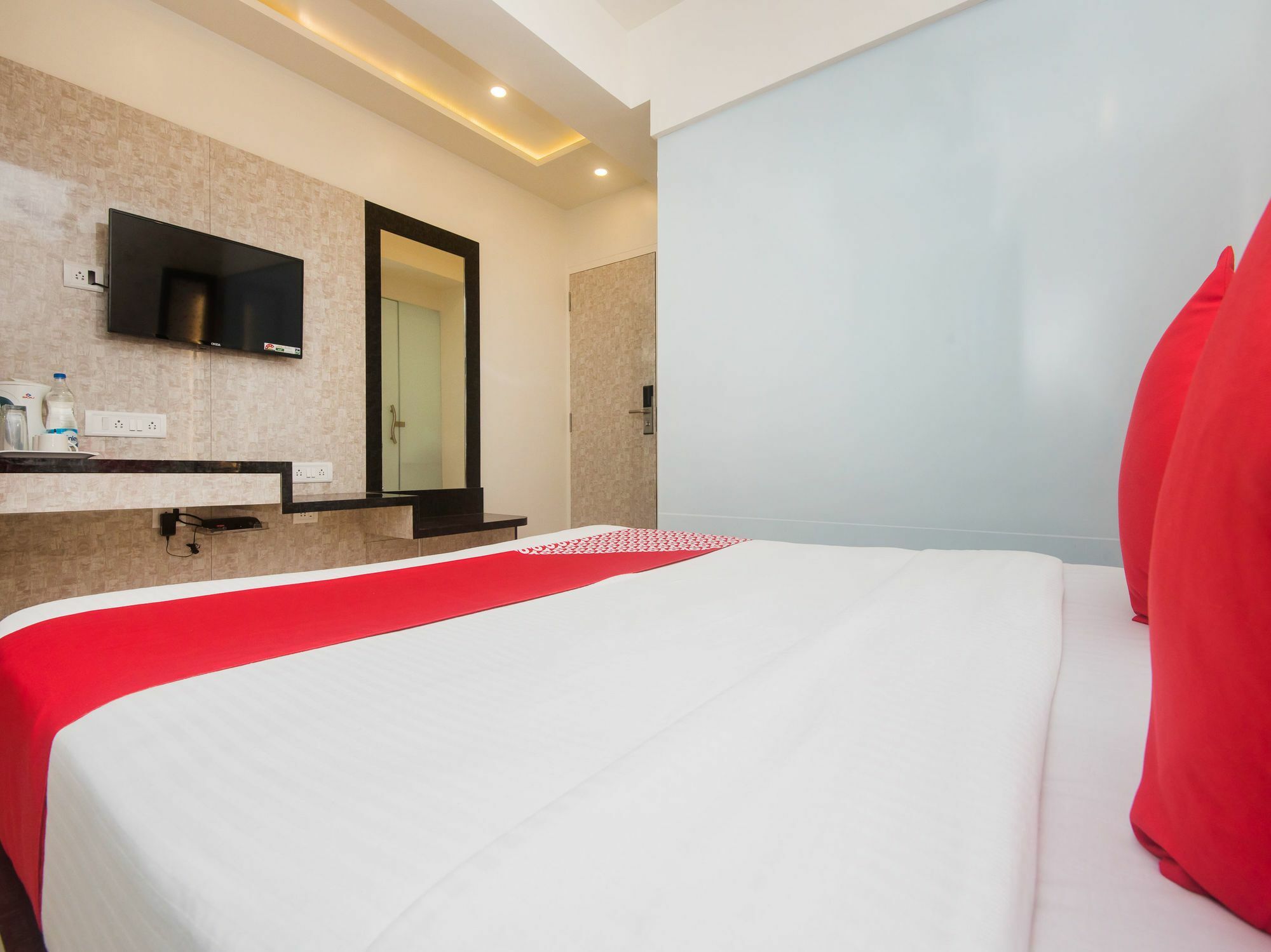 Fabexpress Veera Residency Otel Mumbai Dış mekan fotoğraf